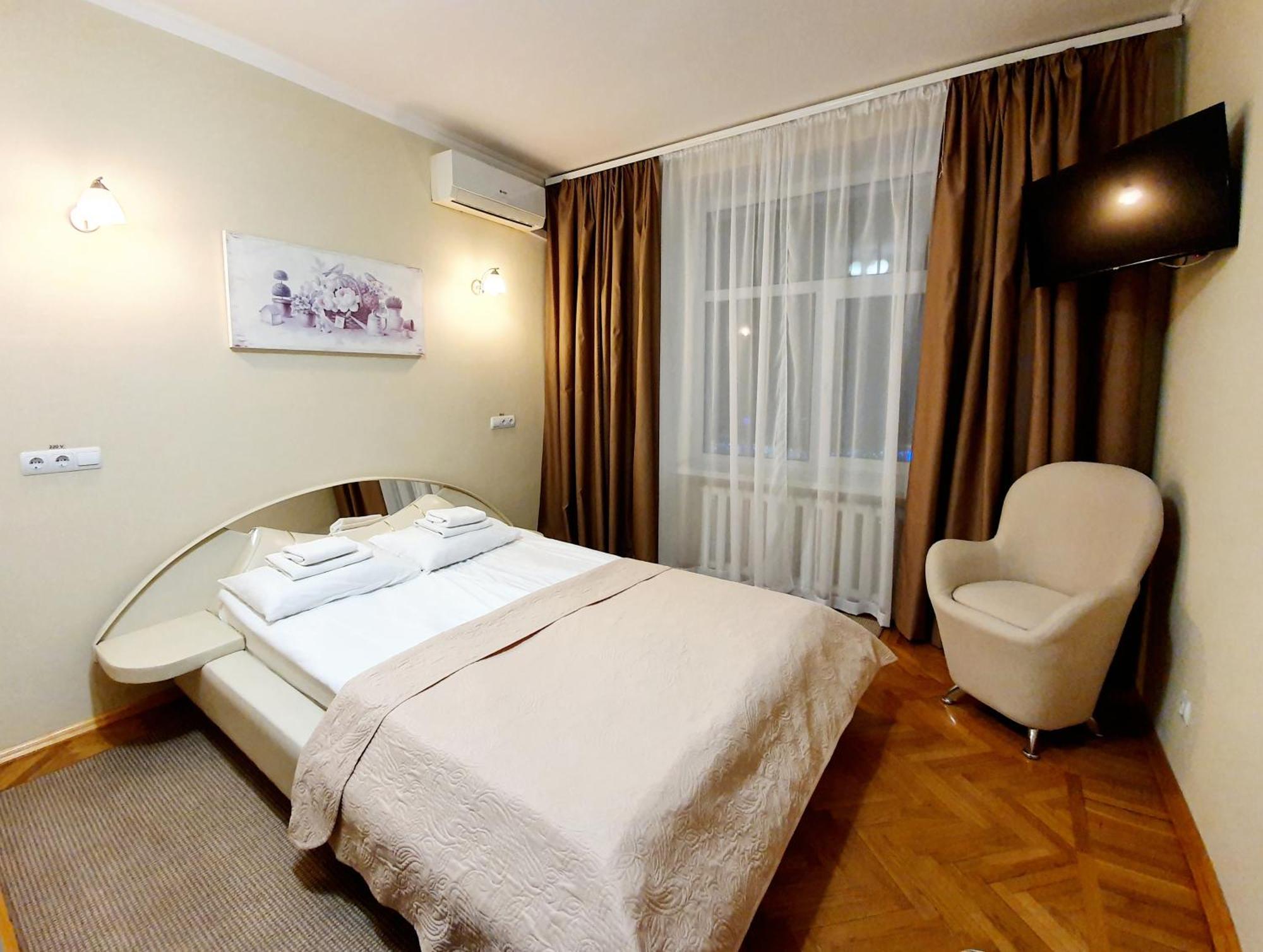 Hotel Sluch Starokostyantyniv Pokój zdjęcie