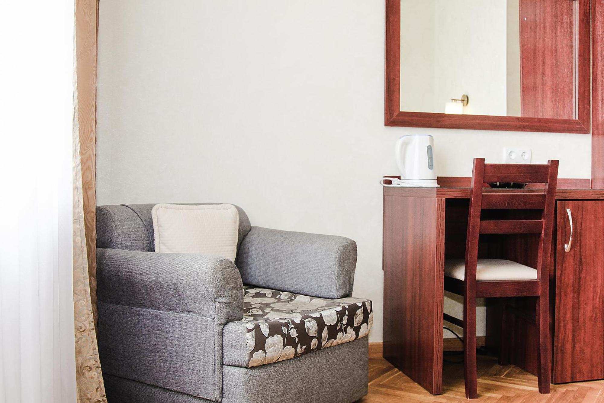 Hotel Sluch Starokostyantyniv Pokój zdjęcie
